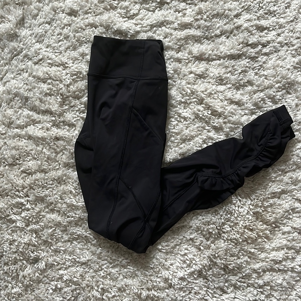 Lululemon align leggings with ruched bottoms size 2